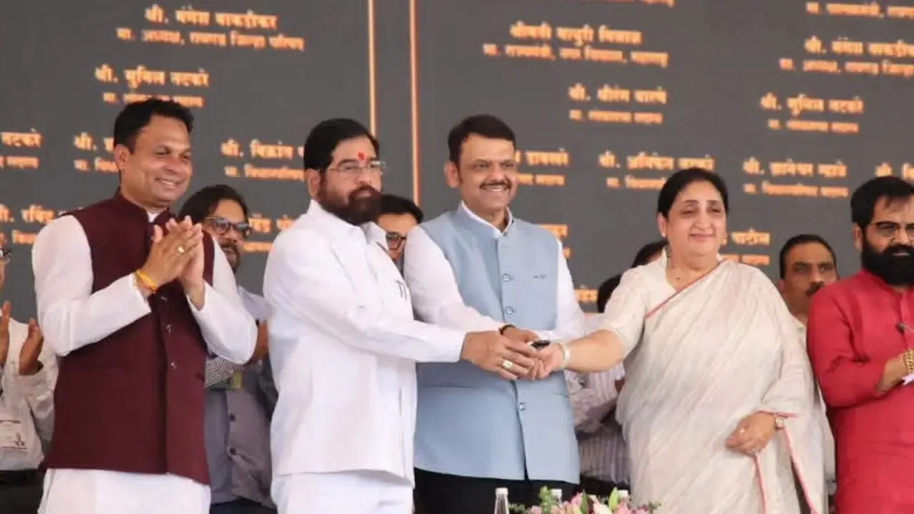 Maharashtra Deputy CM Eknath Shinde, CM Devendra Fadnavis and Deputy CM Sunetra Pawar launch various developmental works in Navi Mumbai. PIC/X